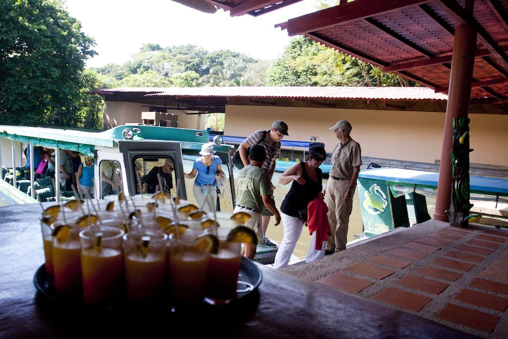 Turtle Beach Lodge Tortuguero Bagian luar foto