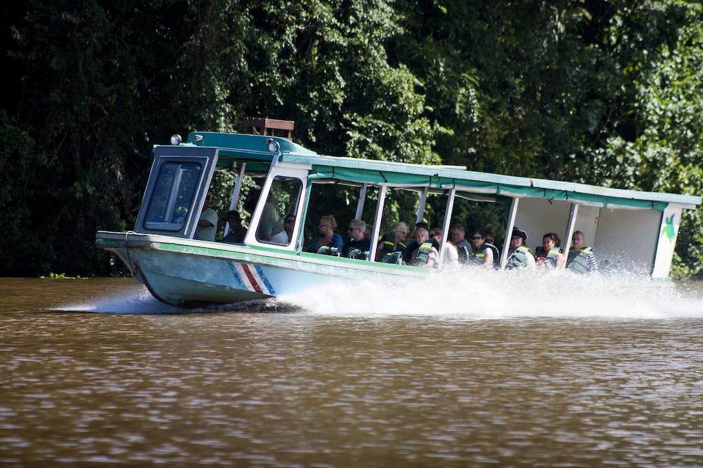 Turtle Beach Lodge Tortuguero Bagian luar foto