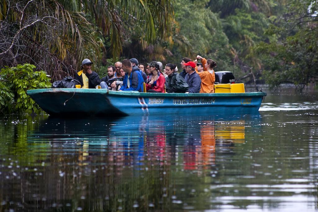 Turtle Beach Lodge Tortuguero Bagian luar foto